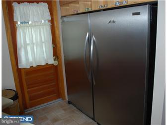 215 Canterbury Road Havertown, PA 19083 - Photo 7 of 12 Gallery Image 7