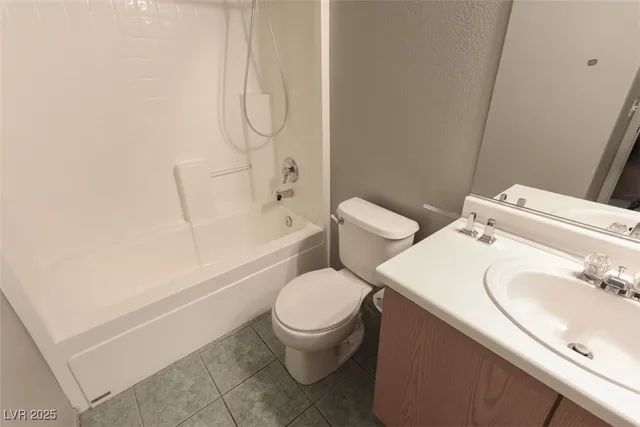 $1,890 | 6208 Grizzly Gorge Street, Las Vegas, NV 89130