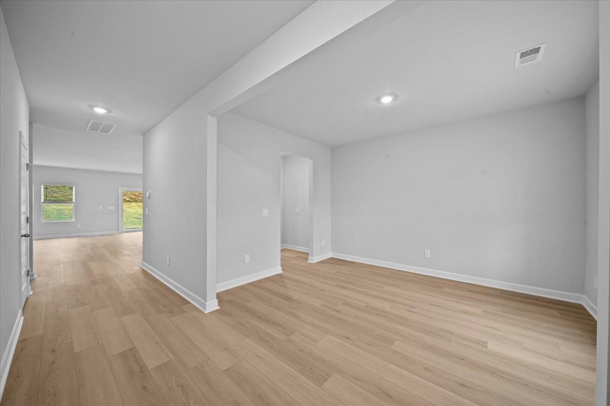 217 Tantalus Street Gray Court, SC 29645 - Photo 4 of 41
