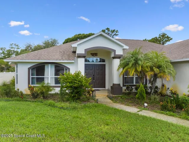 $2,900 | 1026 Blossom Drive, Sebastian, FL 32958