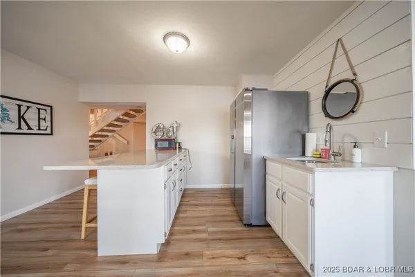 $1,800,000 | 394-406 Highly Drive, Sunrise Beach, MO 65079