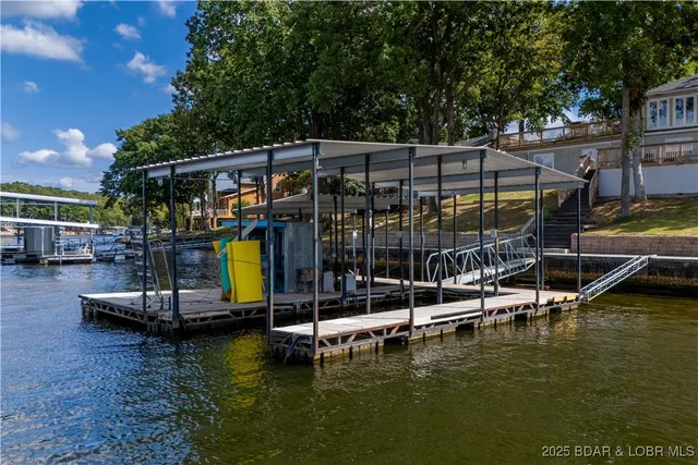 $1,800,000 | 394-406 Highly Drive, Sunrise Beach, MO 65079