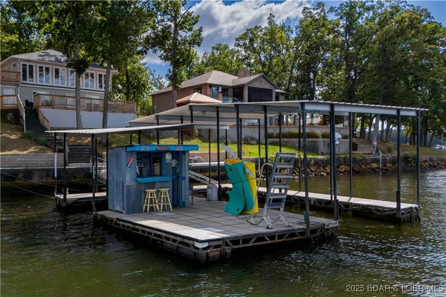 $1,800,000 | 394-406 Highly Drive, Sunrise Beach, MO 65079