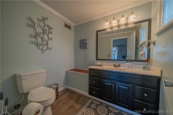 $1,800,000 | 394-406 Highly Drive, Sunrise Beach, MO 65079