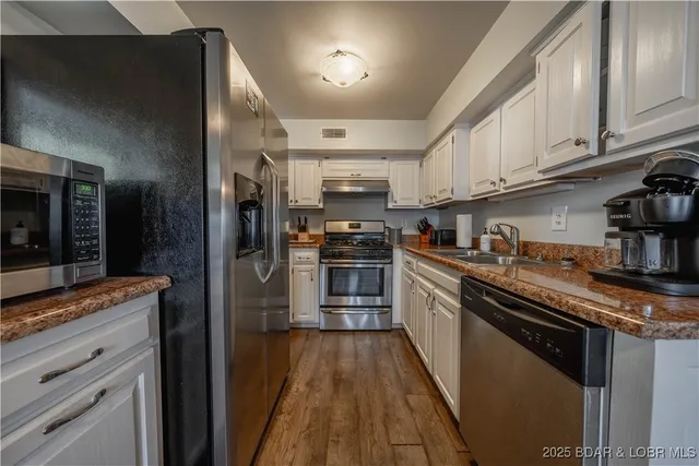 $1,800,000 | 394-406 Highly Drive, Sunrise Beach, MO 65079