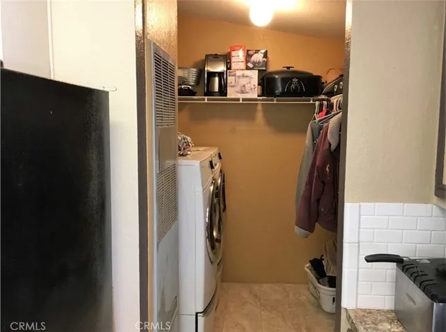 a view of walk in closet