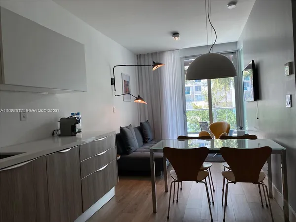 $3,500 | 1215 West Avenue, Unit 204, Miami Beach, FL 33139
