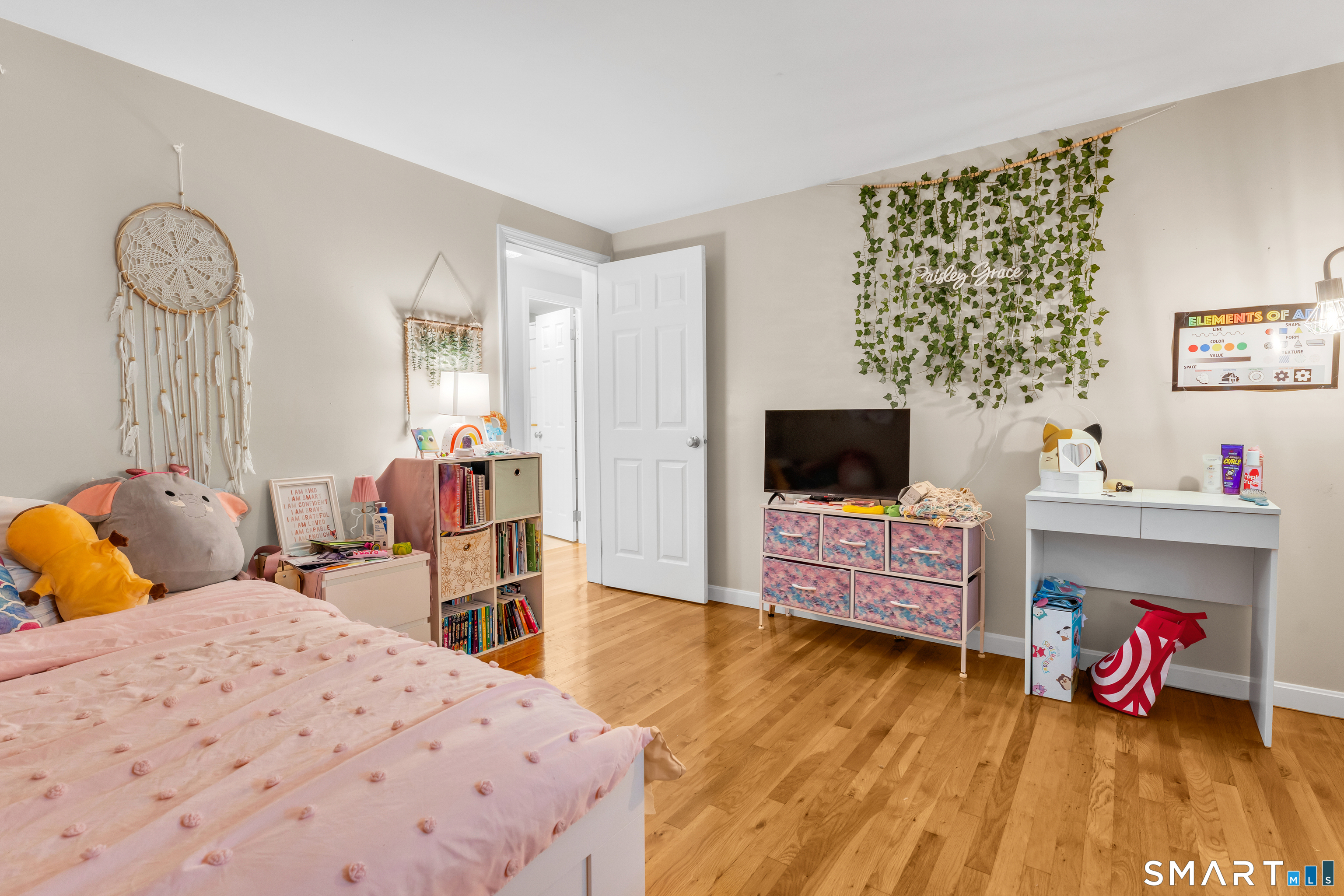 95 Crest Drive Groton, CT 06355 - Photo 32 of 40