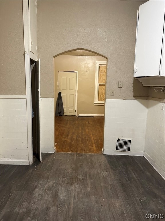 1210 Butternut Street Syracuse, NY 13208 - Photo 2 of 21