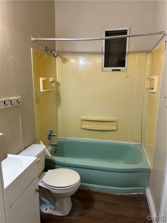 1210 Butternut Street Syracuse, NY 13208 - Photo 4 of 21