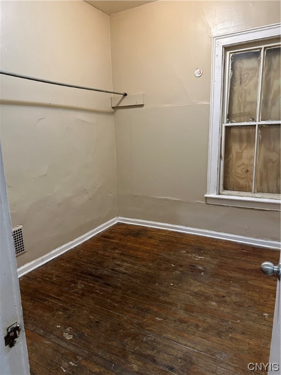 1210 Butternut Street Syracuse, NY 13208 - Photo 8 of 21