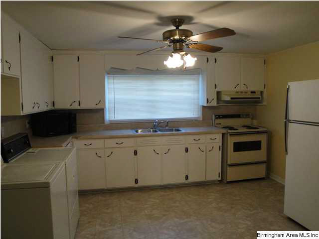 50890 Highway 231 Oneonta, AL 35121 - Photo 4 of 13