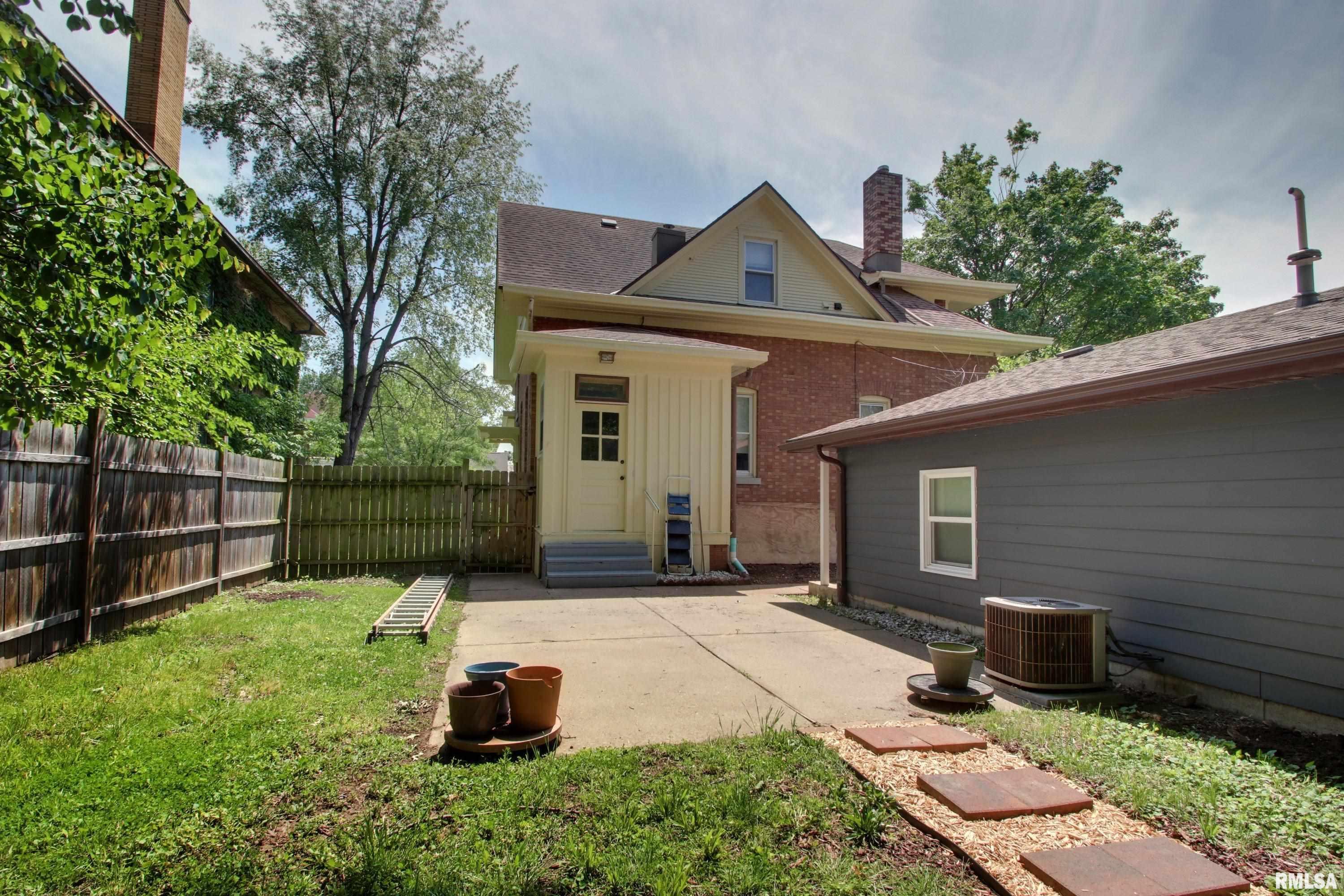 1601 State Street Quincy, IL 62301 - Photo 20 of 33
