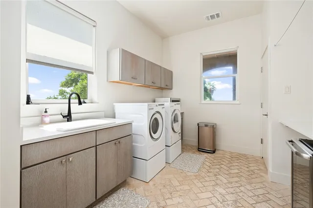 a view of a yard with a palm tree