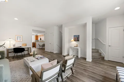 $525,000 | 1524 Tucker Street, Oakland, CA 94603