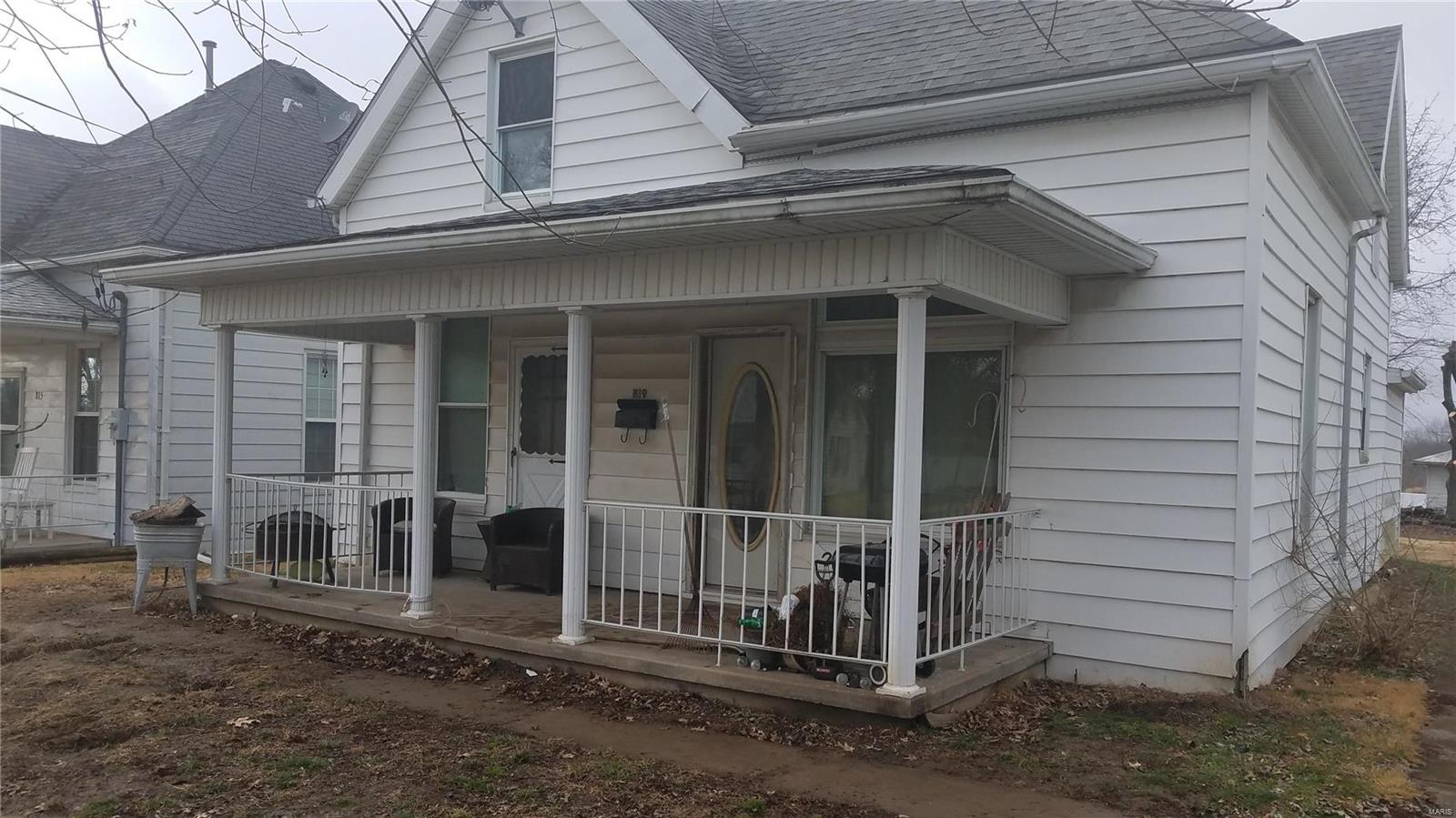 819 Valley Street Chester, IL 62233 - Photo 3 of 41 Gallery Image 3