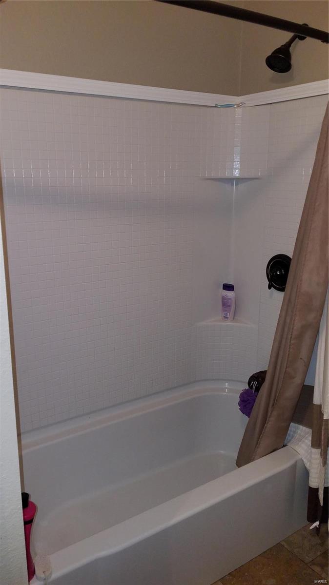 819 Valley Street Chester, IL 62233 - Photo 23 of 41 Gallery Image 23