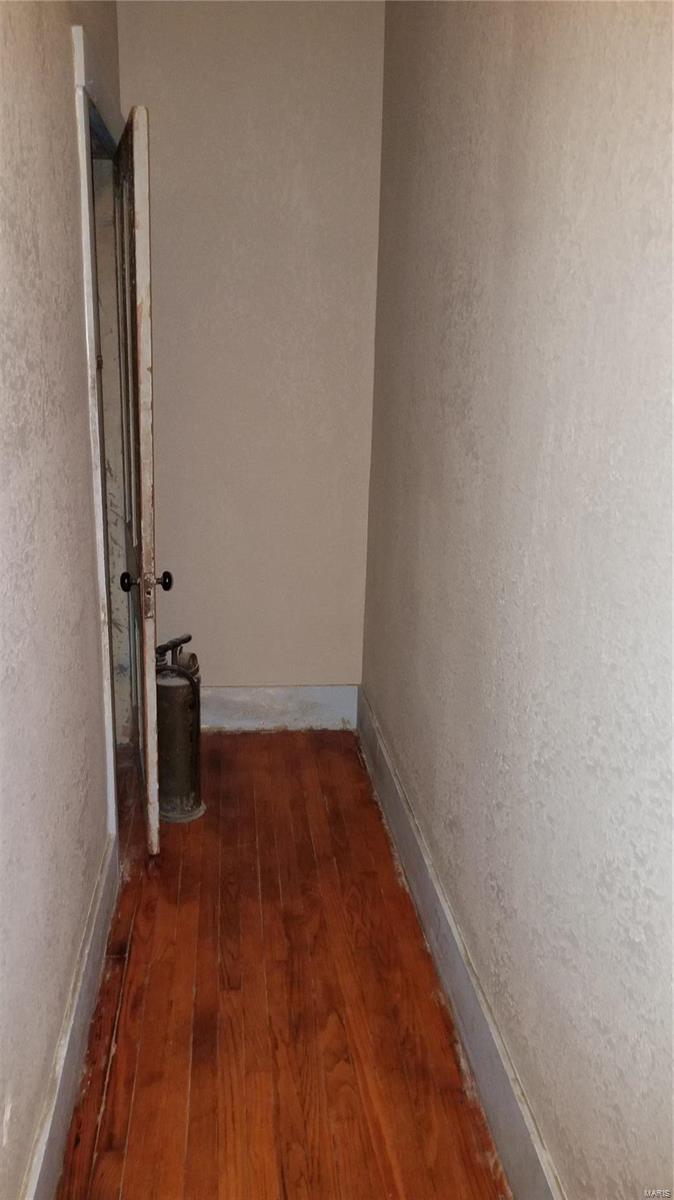 819 Valley Street Chester, IL 62233 - Photo 26 of 41 Gallery Image 26