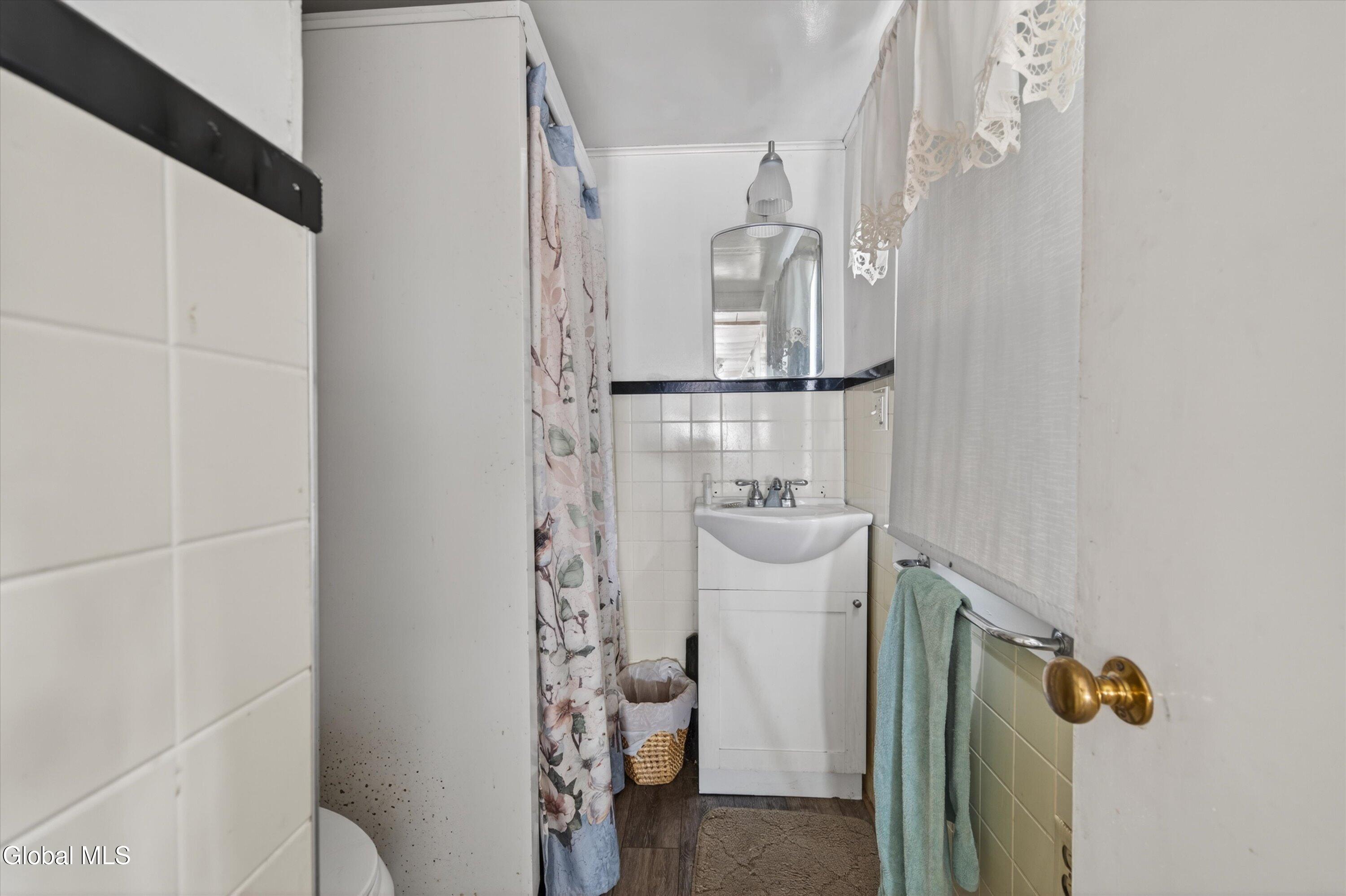 281 Cleverdale Road Queensbury, NY 12804 - Photo 12 of 28 08-281 Cleverdale Rd-08
