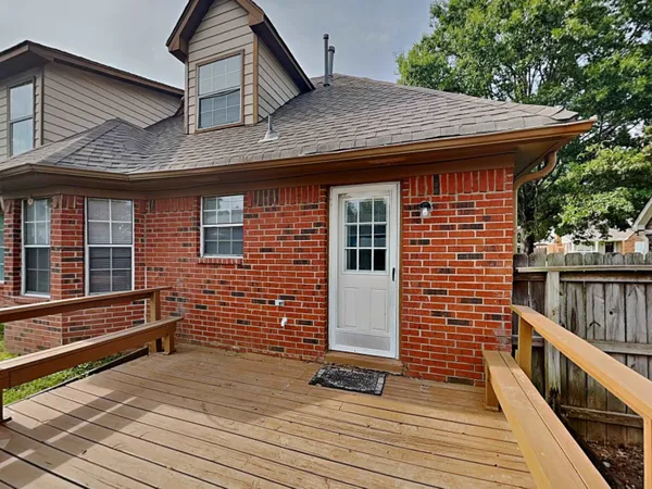 $1,699 | 5863 Pipers Green Lane, Memphis, TN 38135