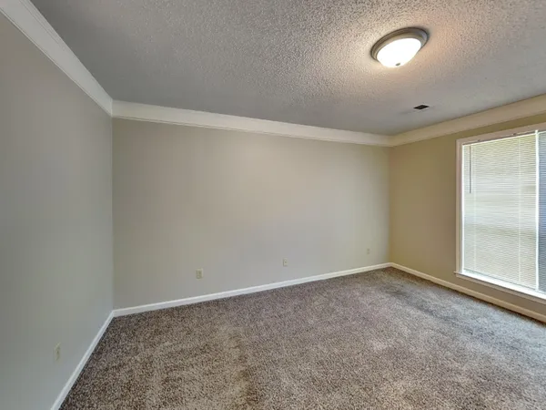 $1,699 | 5863 Pipers Green Lane, Memphis, TN 38135