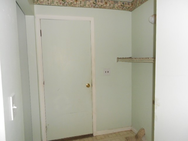 13707 Norman Road Yale, MI 48097 - Photo 19 of 19 31124743-18.JPG