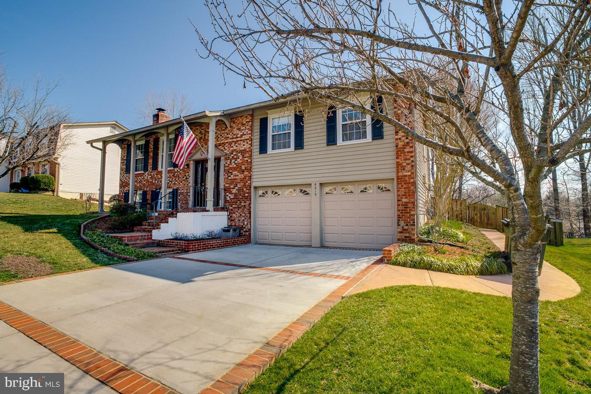 6919 Raspberry Plain Place Springfield, VA 22153 - Photo 3 of 51