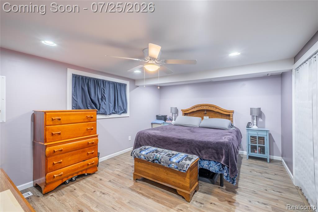 4057 Risedorph Street Burton, MI 48509 - Photo 15 of 23 Gallery Image 15