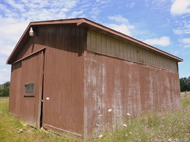 7888 Byron Road Howell, MI 48855 - Photo 22 of 26 22 POLE BARN.jpg