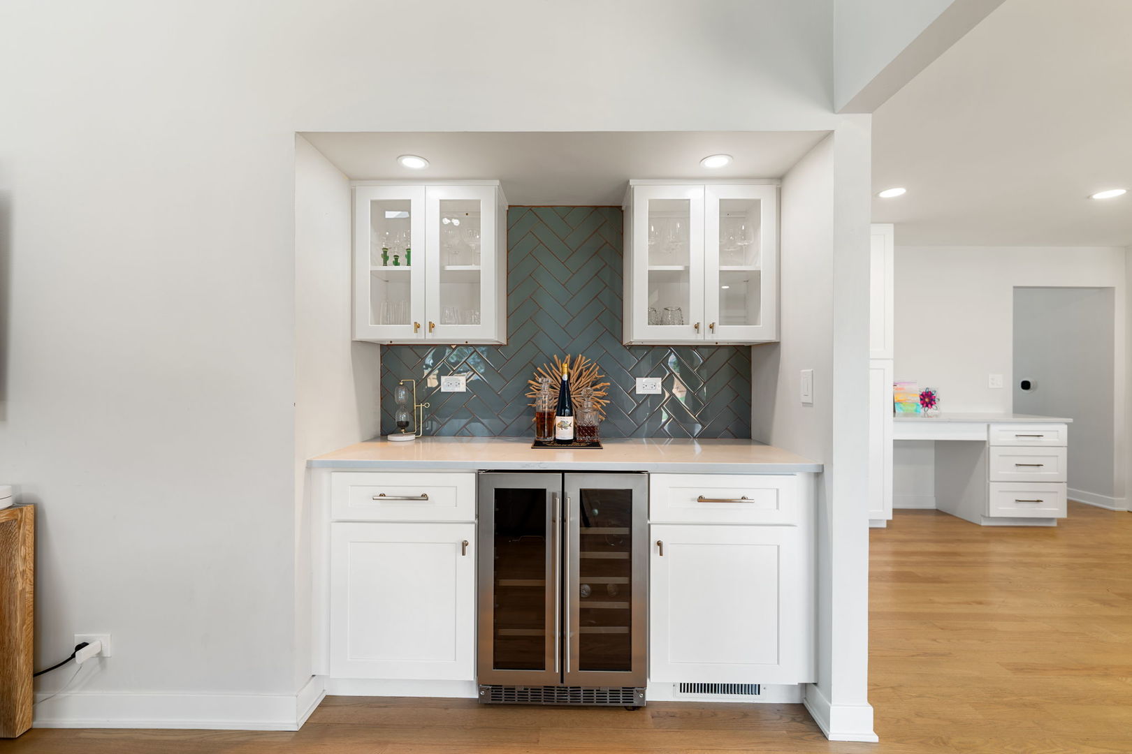 675 Cavalcade Circle Naperville, IL 60540 - Photo 19 of 58 a kitchen with stainless steel appliances granite countertop a stove and a sink