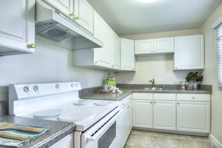 2937 Tropic Road Melbourne, FL 32935 - Photo 8 of 26 Tropic_MLS_4