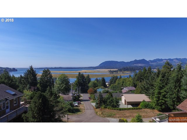 Alder Street Wheeler, OR 97147 - Photo 4 of 9 Gallery Image 4
