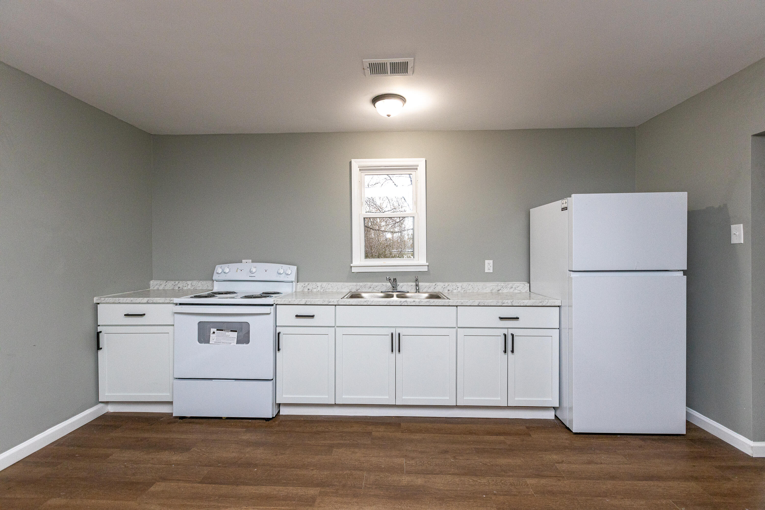429 Spring Street Mount Sterling, KY 40353 - Photo 9 of 31 9