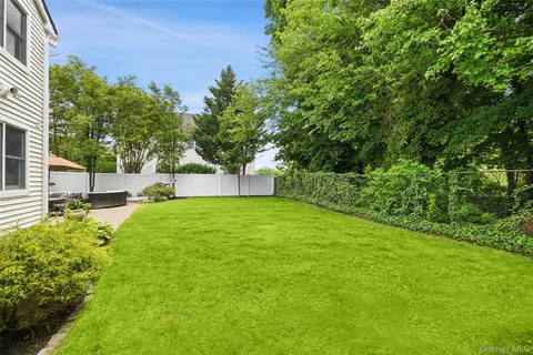 $1,385,000 | 20 Lamesa Avenue, Eastchester, NY 10709
