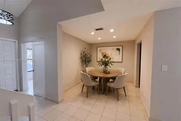 $2,850 | 2215 Northwest 45th Avenue, Unit 2215, Coconut Creek, FL 33066