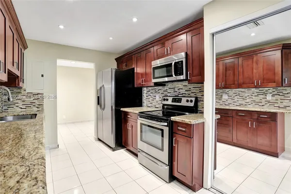 $2,850 | 2215 Northwest 45th Avenue, Unit 2215, Coconut Creek, FL 33066