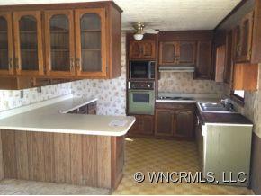524 Jackson Loop Road Flat Rock, NC 28731 - Photo 4 of 9 Gallery Image 4