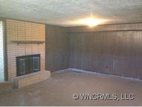 524 Jackson Loop Road Flat Rock, NC 28731 - Photo 8 of 9 Gallery Image 8
