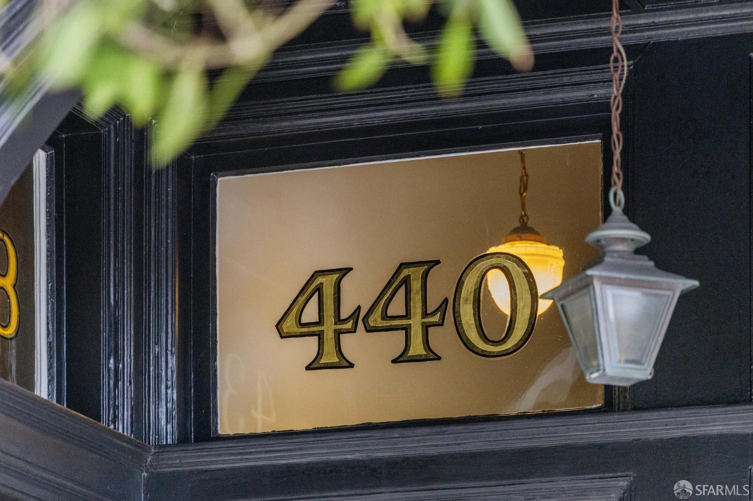 440 Laurel Street San Francisco, CA 94118 - Photo 3 of 24 a close up of a sink