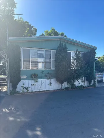 a view of a house with a outdoor space