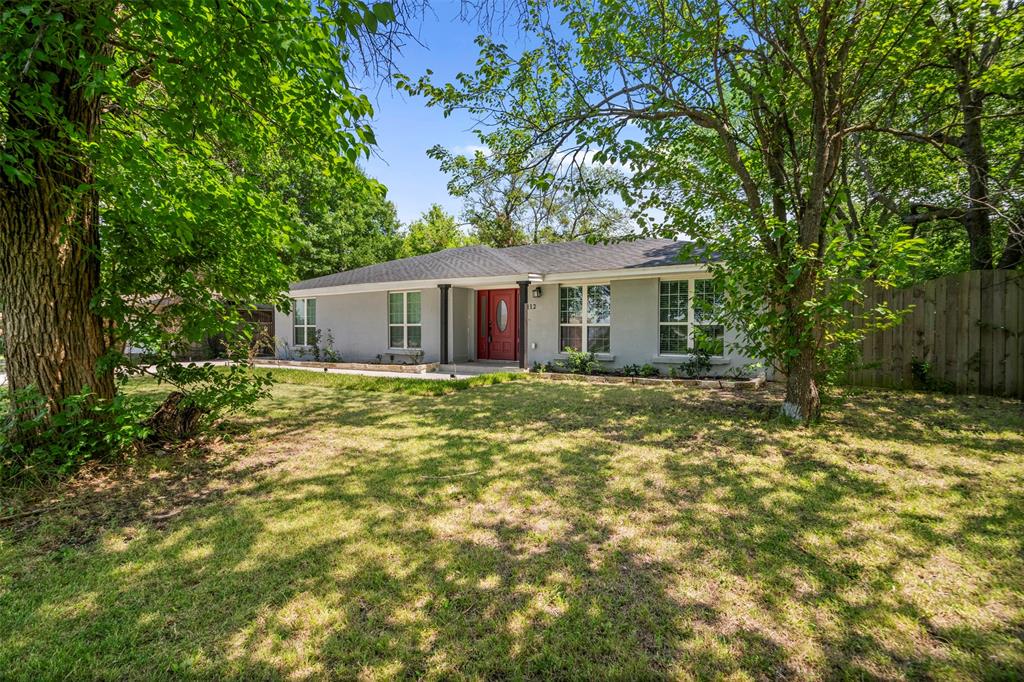 1112 West Pleasant Run Road, Unit D DeSoto, TX 75115 - Photo 3 of 35