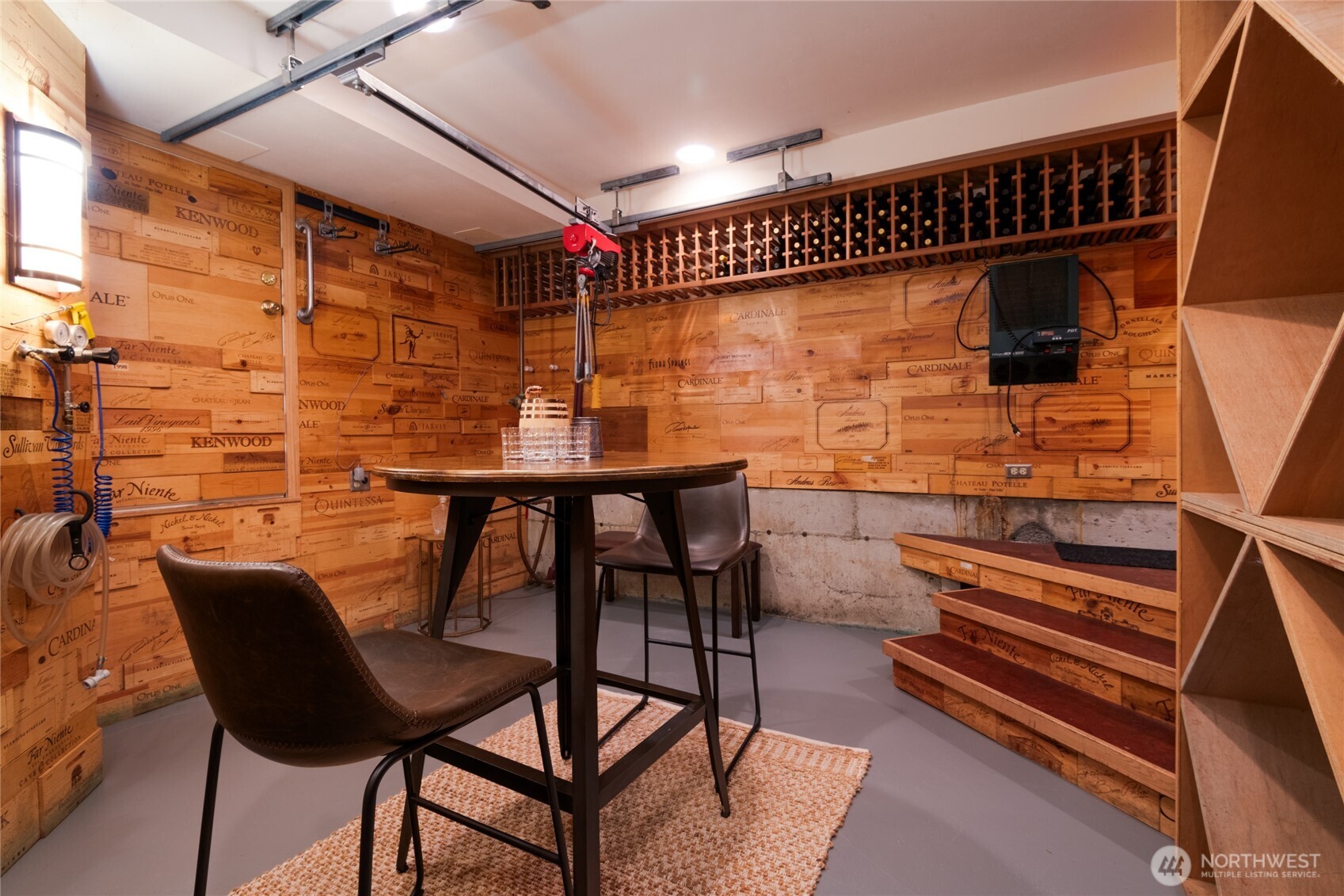 8608 Main Street Edmonds, WA 98026 - Photo 27 of 36