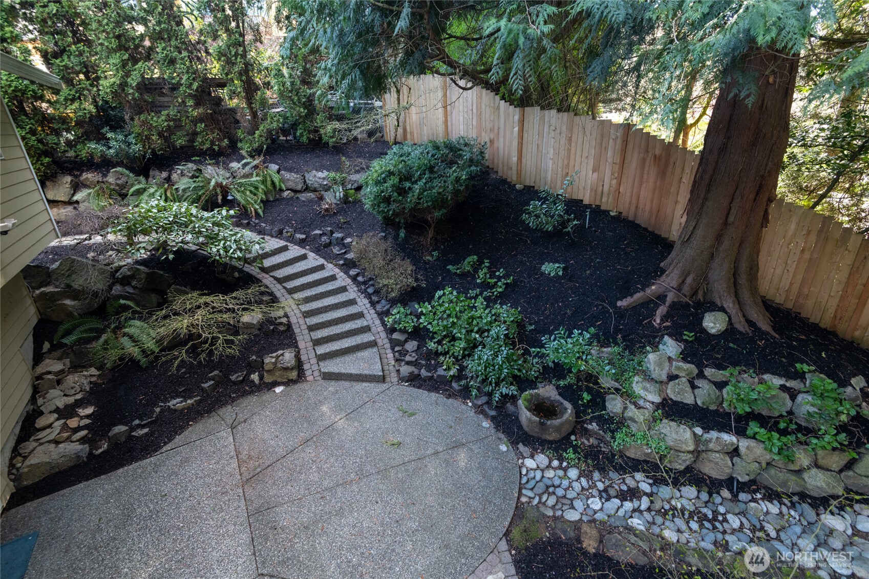 8608 Main Street Edmonds, WA 98026 - Photo 31 of 36