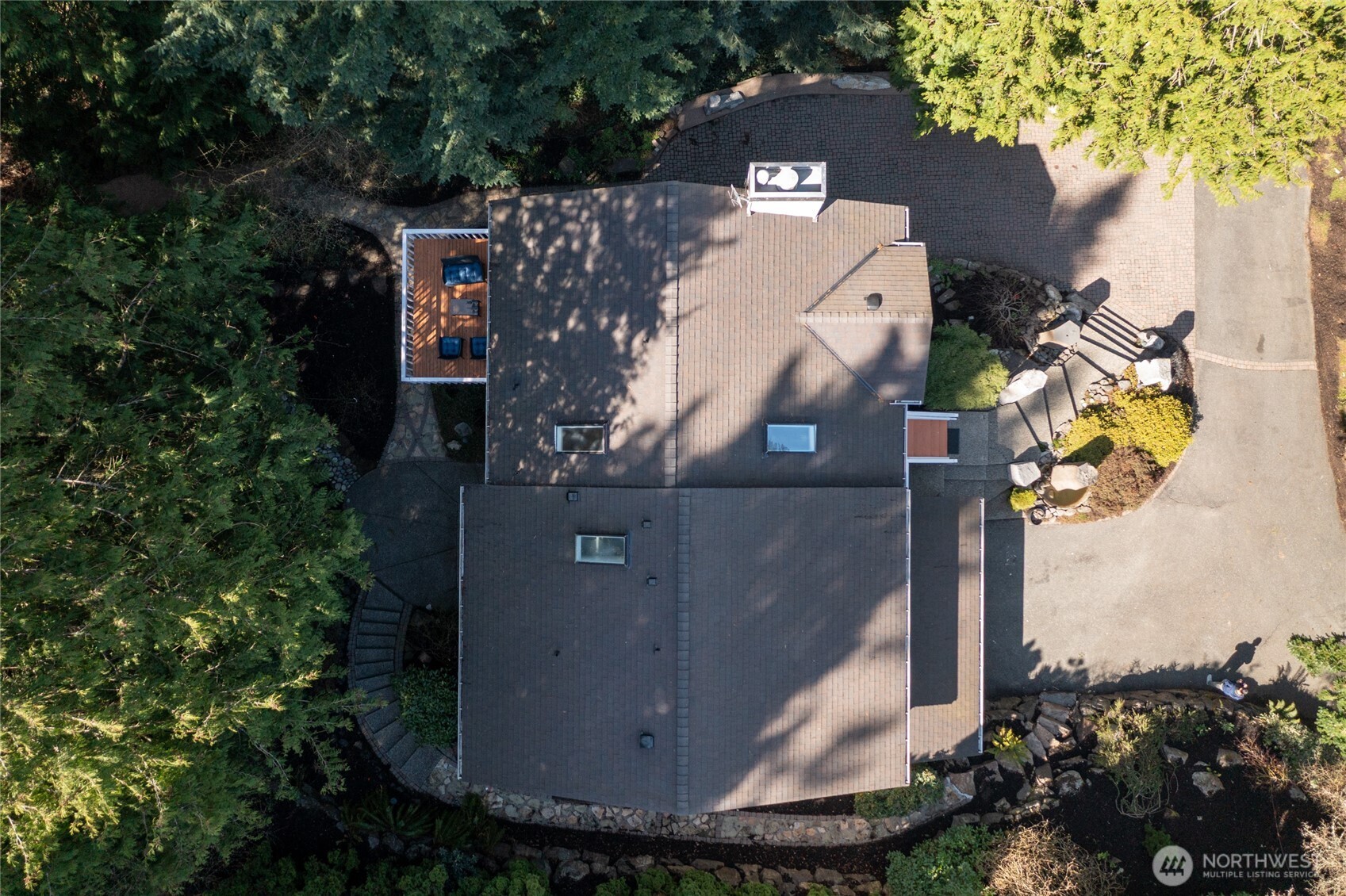 8608 Main Street Edmonds, WA 98026 - Photo 34 of 36