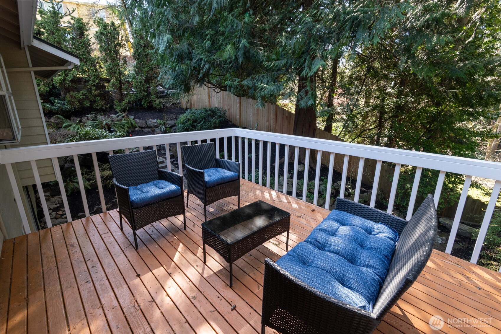 8608 Main Street Edmonds, WA 98026 - Photo 9 of 36