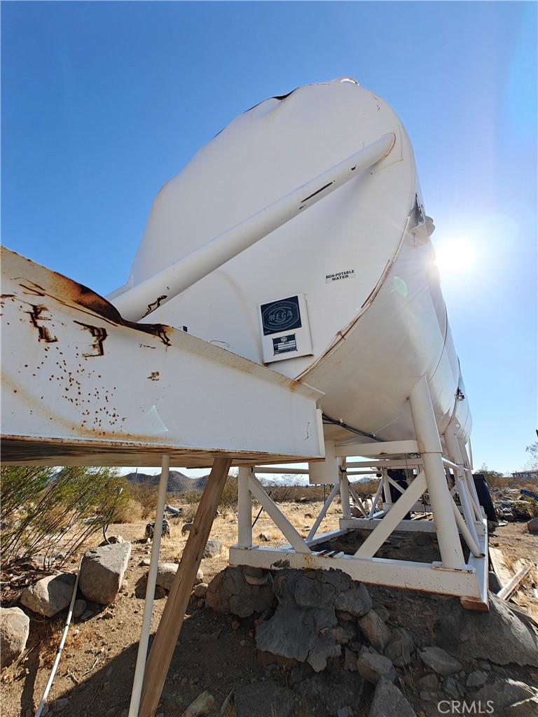 31576 Emerald Road Lucerne Valley, CA 92356 - Photo 46 of 51 a view of swimming pool