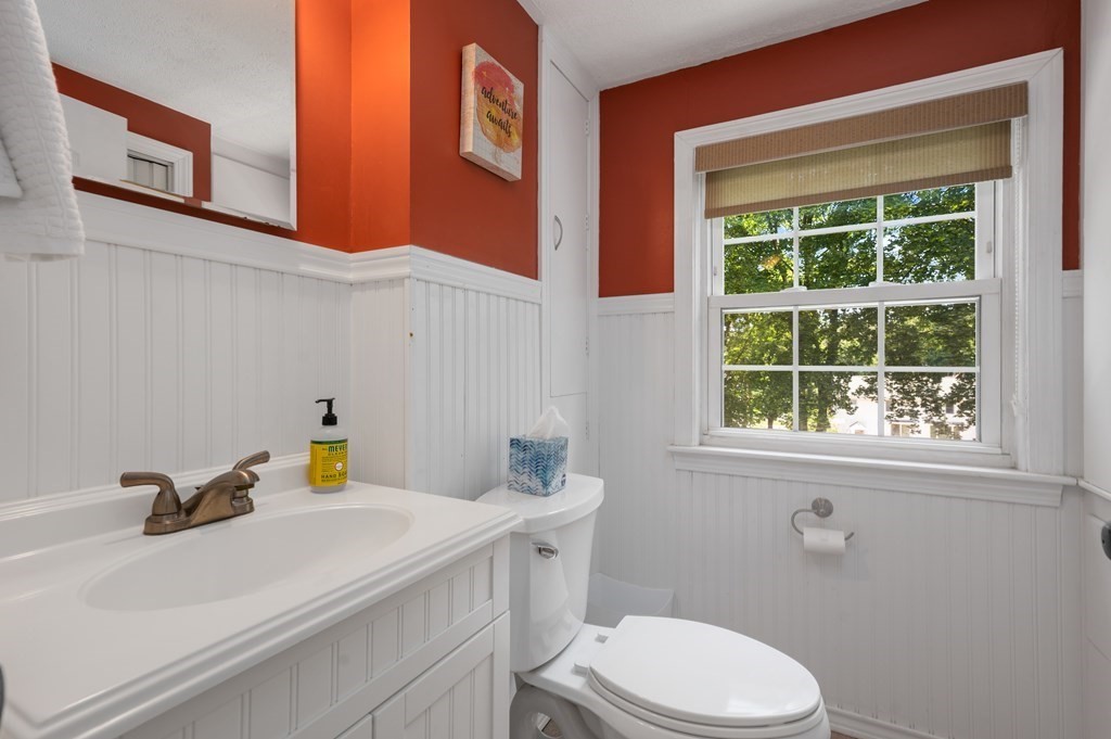 43 Wingate Road Weymouth, MA 02189 - Photo 25 of 42 Gallery Image 25