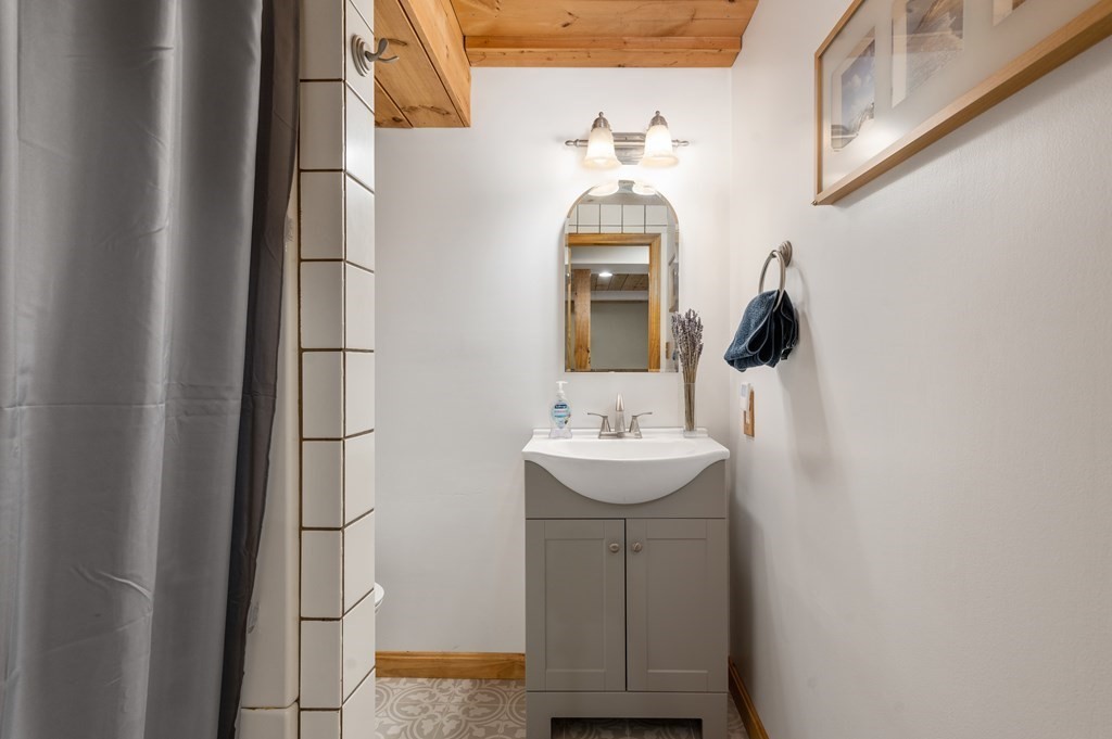 43 Wingate Road Weymouth, MA 02189 - Photo 30 of 42 Gallery Image 30