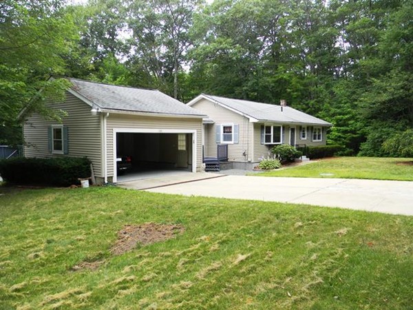185 Athol Road Phillipston, MA 01331 - Photo 1 of 29 a front view of a house with a garden and yard