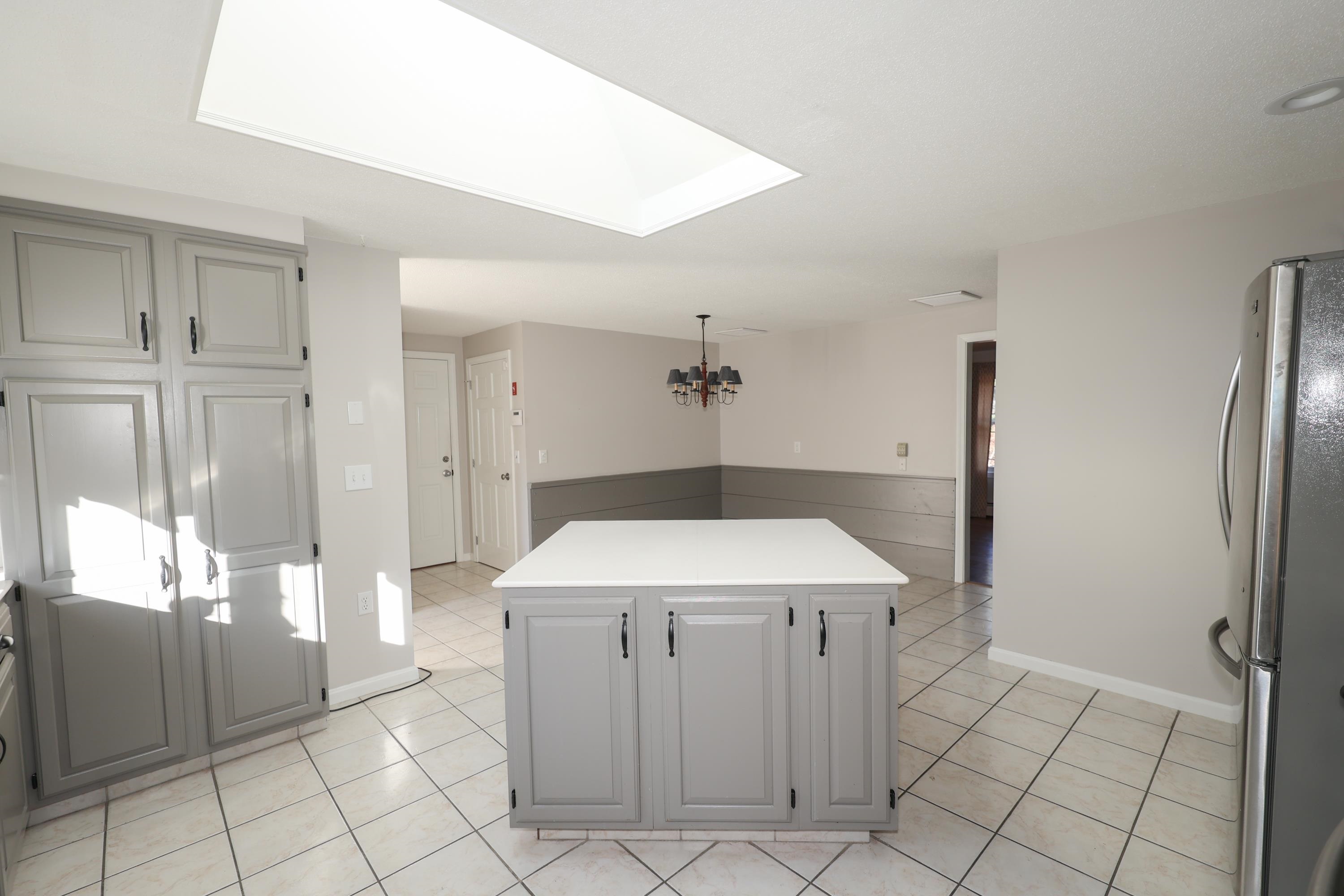 27 Juniper Drive Bedford, NH 03110 - Photo 21 of 40